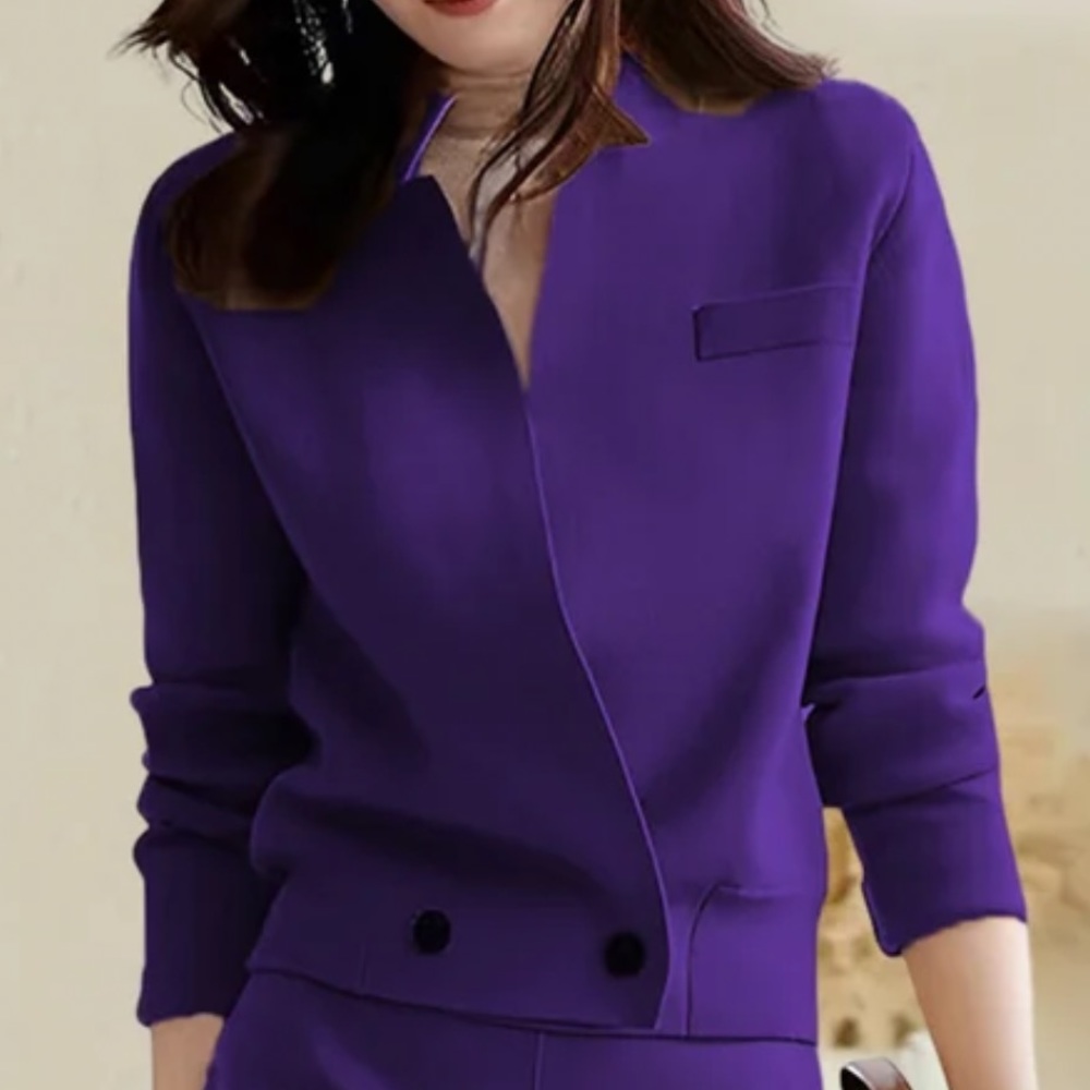 REDUCED!  STYLEWE purple top with purple buttons NWT